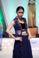 Model walk the ramp for Archana Kocchar and other designer showcase Summer Brides at SRETPC show on 3rd March 2012 (112).JPG